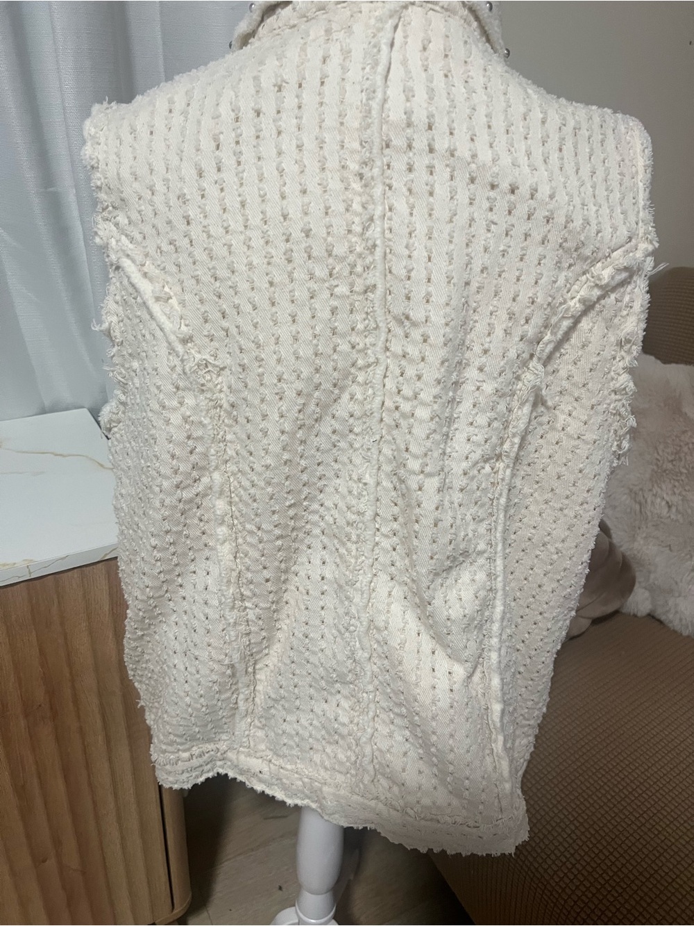 POL vest - Picture 3 of 5